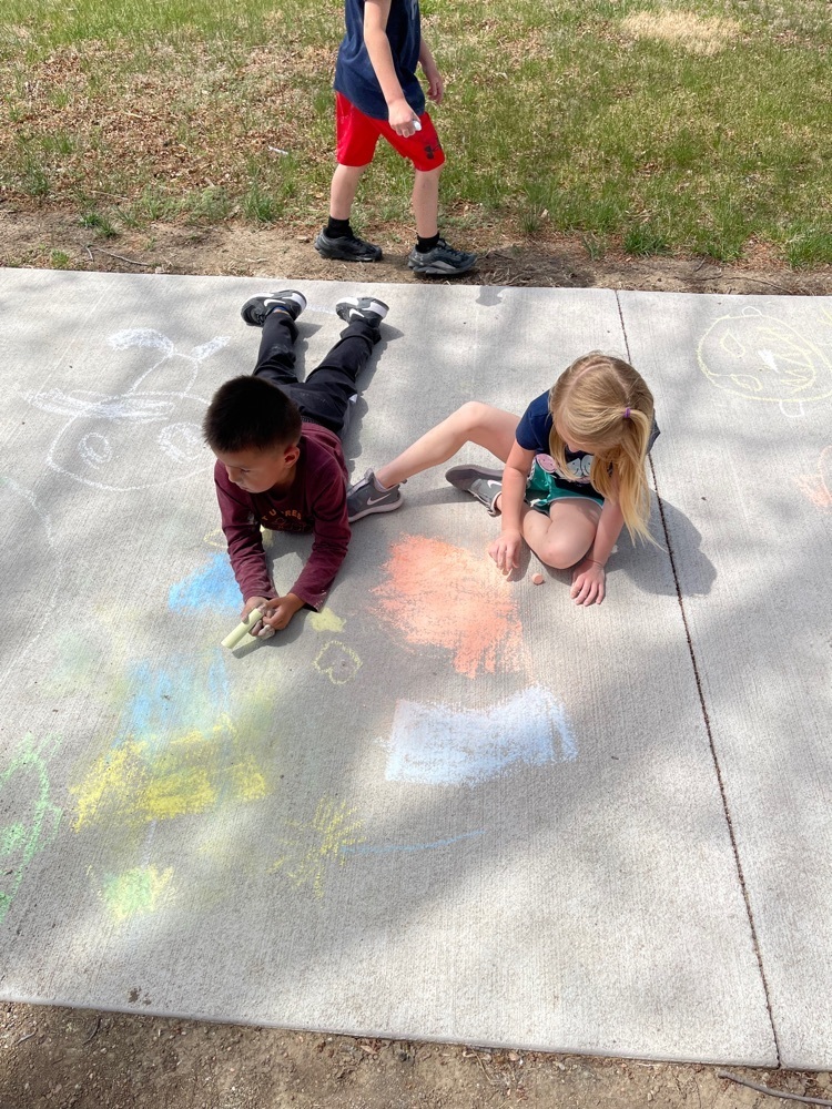 kindergarten chalk drawing